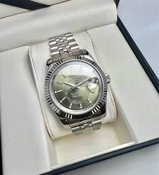 Seiko Sky Dweller 40mm