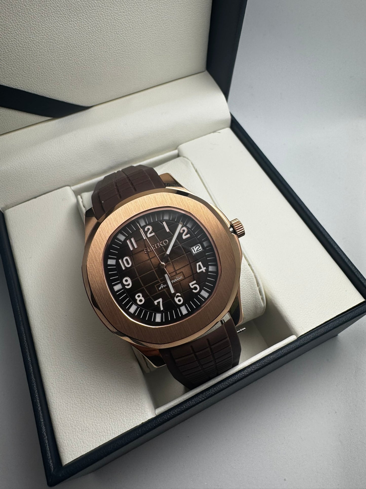 Seiko Aquanaut Rose Gold